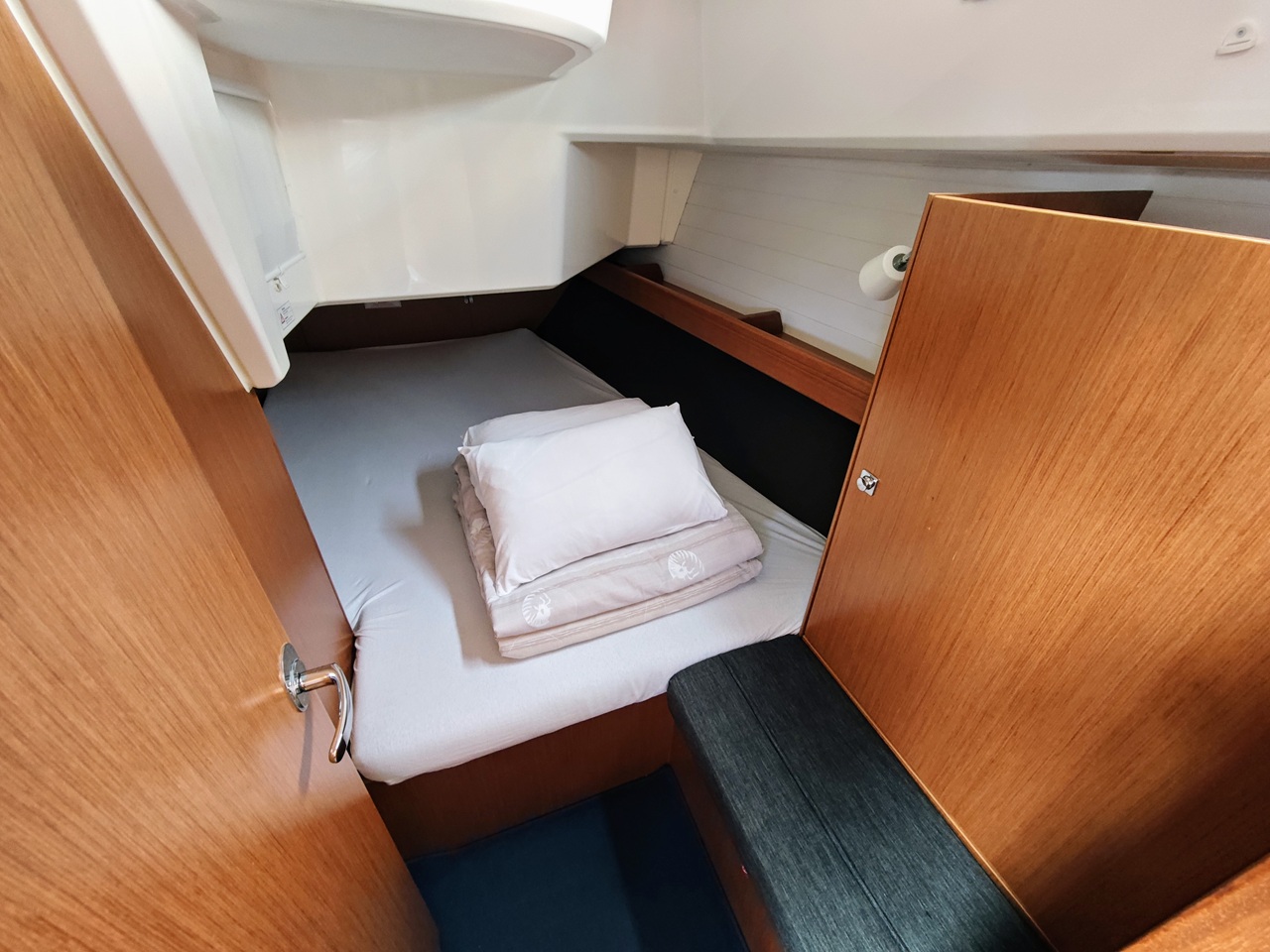 Bavaria Cruiser 37 - 3 cab. — photo 11