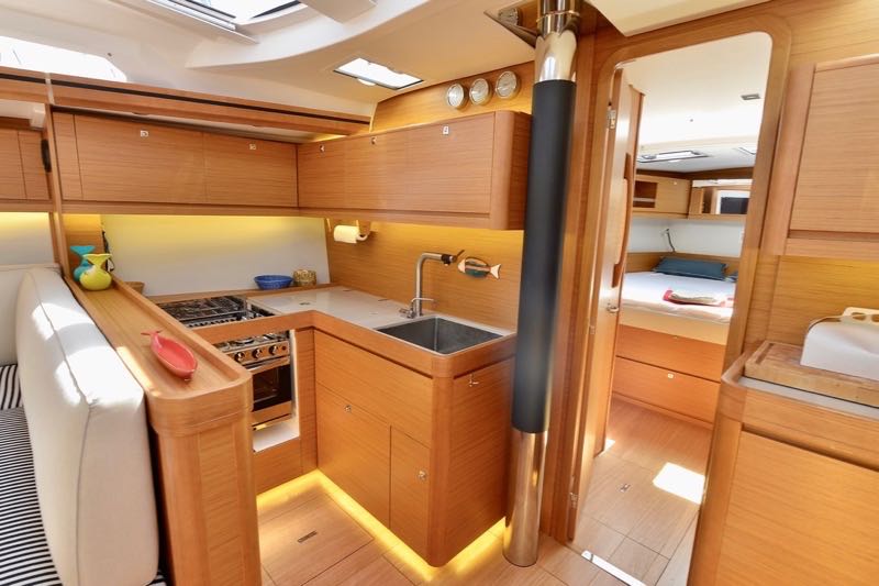 Dufour 520 GL - 4. cab — photo 8