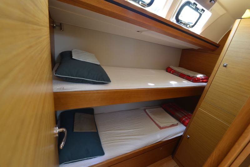 Dufour 520 GL - 4. cab — photo 12