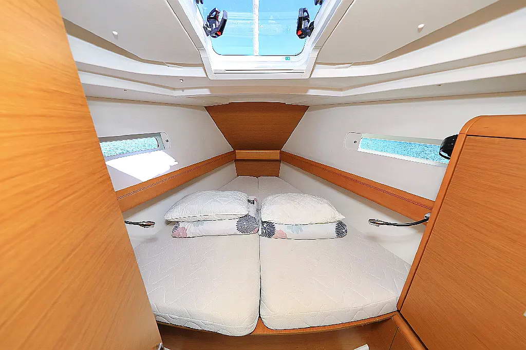 Sun Odyssey 449 — photo 22