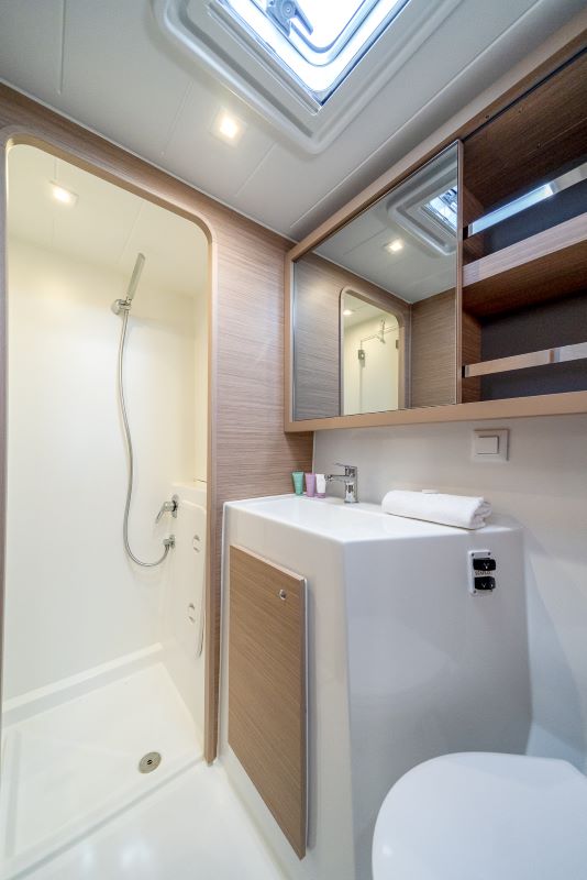 Lagoon 42 - 4 + 2 cab. — photo 19