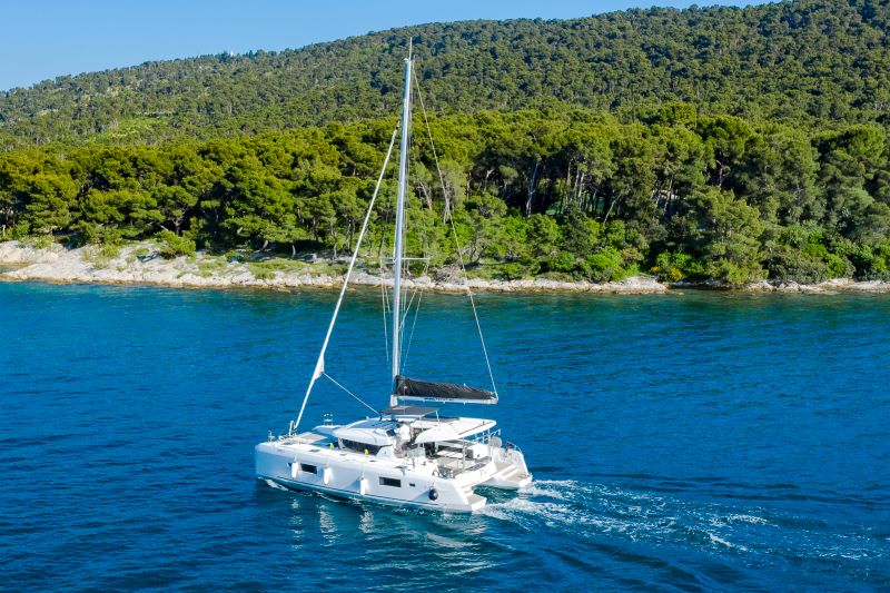 Lagoon 42 - 4 + 2 cab. — photo 4