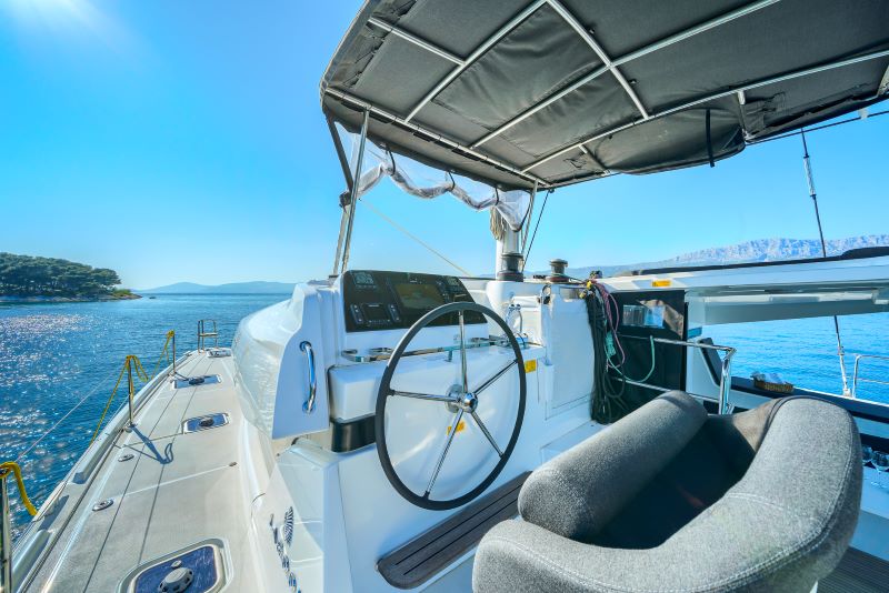Lagoon 42 - 4 + 2 cab. — photo 7