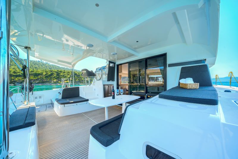 Lagoon 42 - 4 + 2 cab. — photo 8