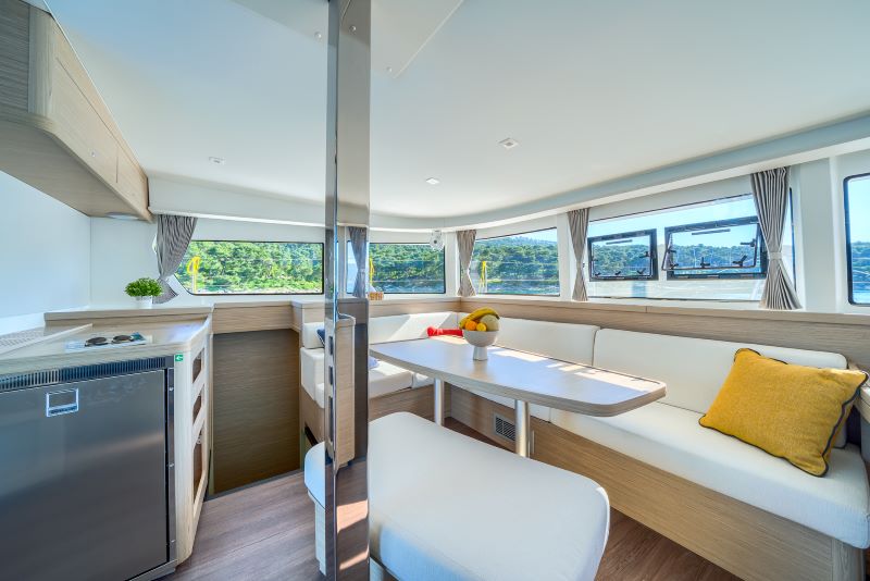 Lagoon 42 - 4 + 2 cab. — photo 11
