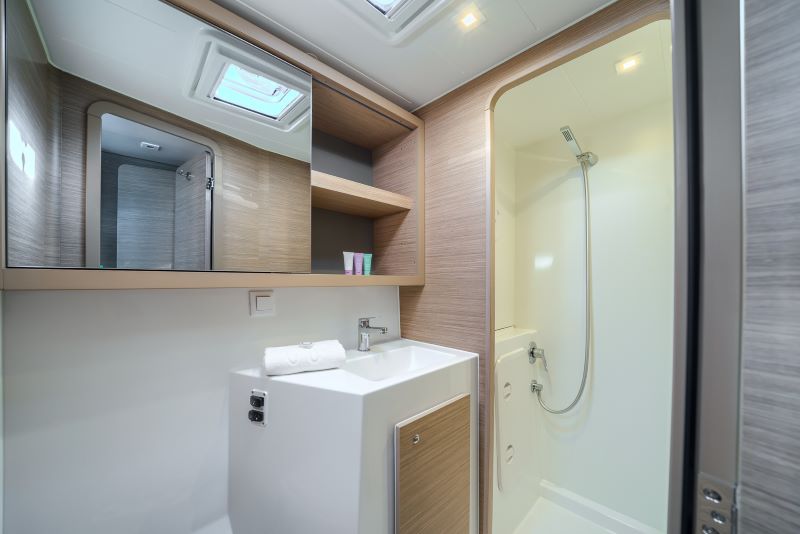 Lagoon 42 - 4 + 2 cab. — photo 22
