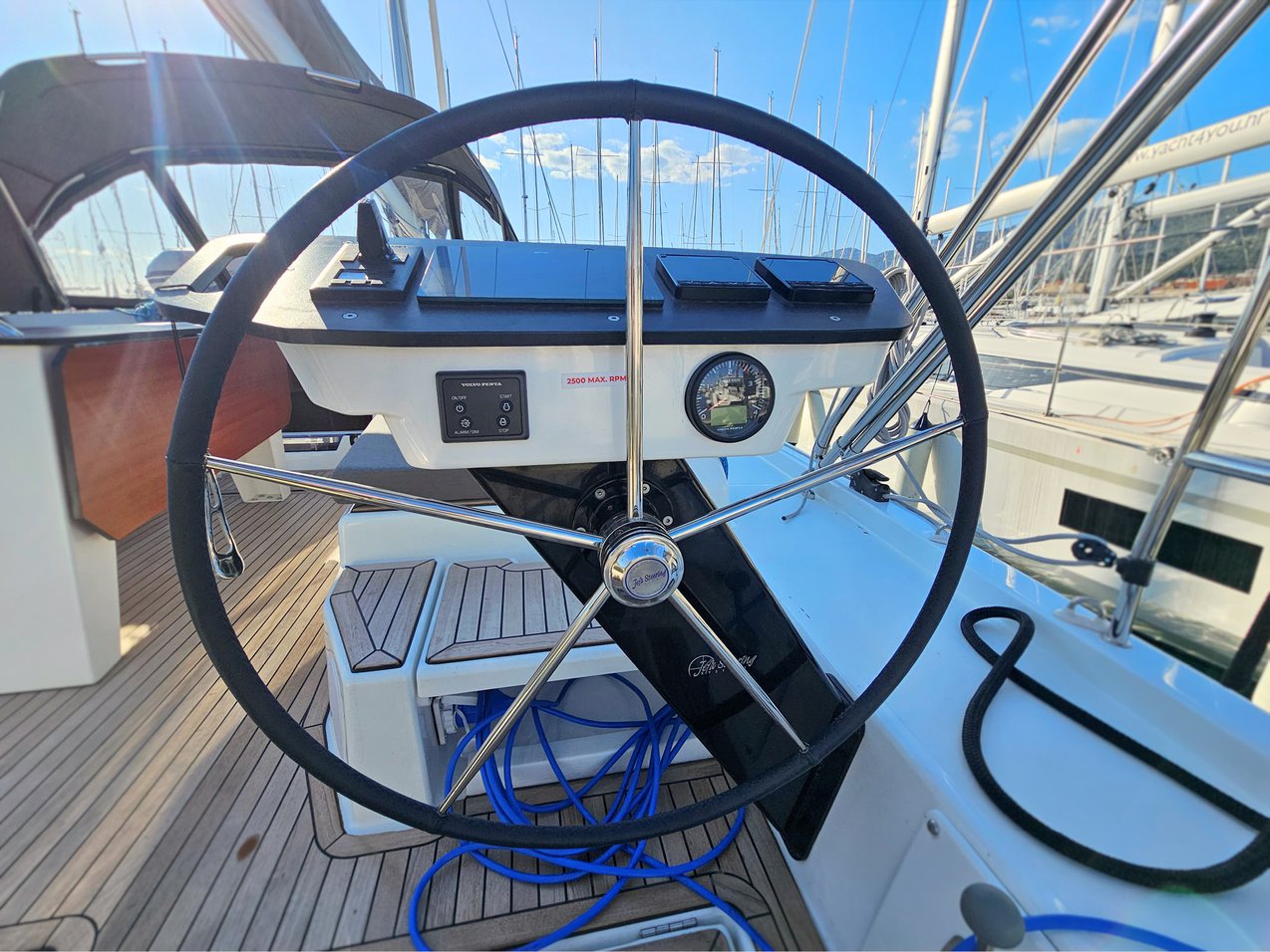 Dufour 44 - 4 cab — photo 60