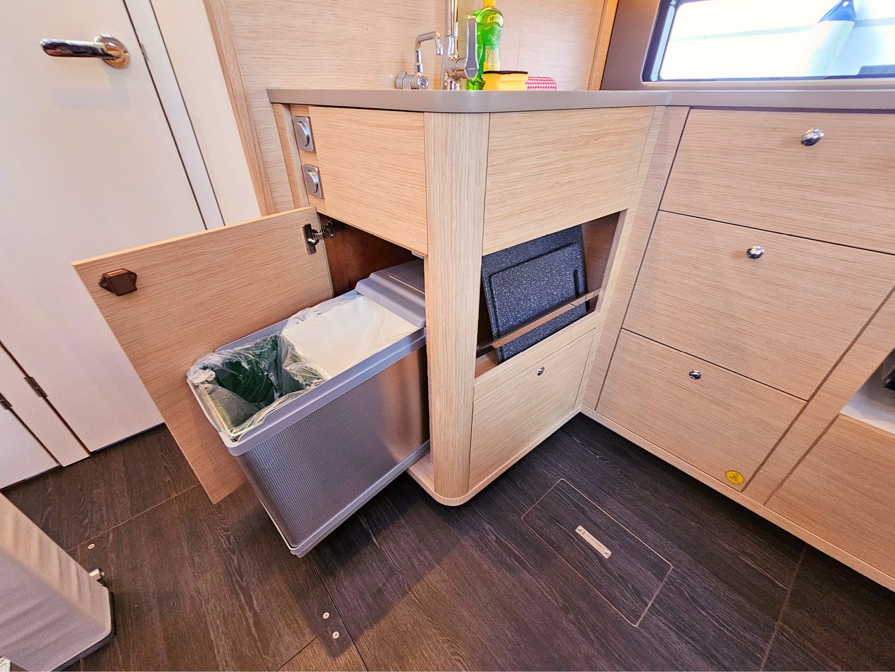 Dufour 44 - 4 cab — photo 17