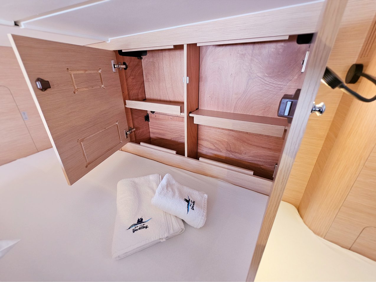 Dufour 44 - 4 cab — photo 41