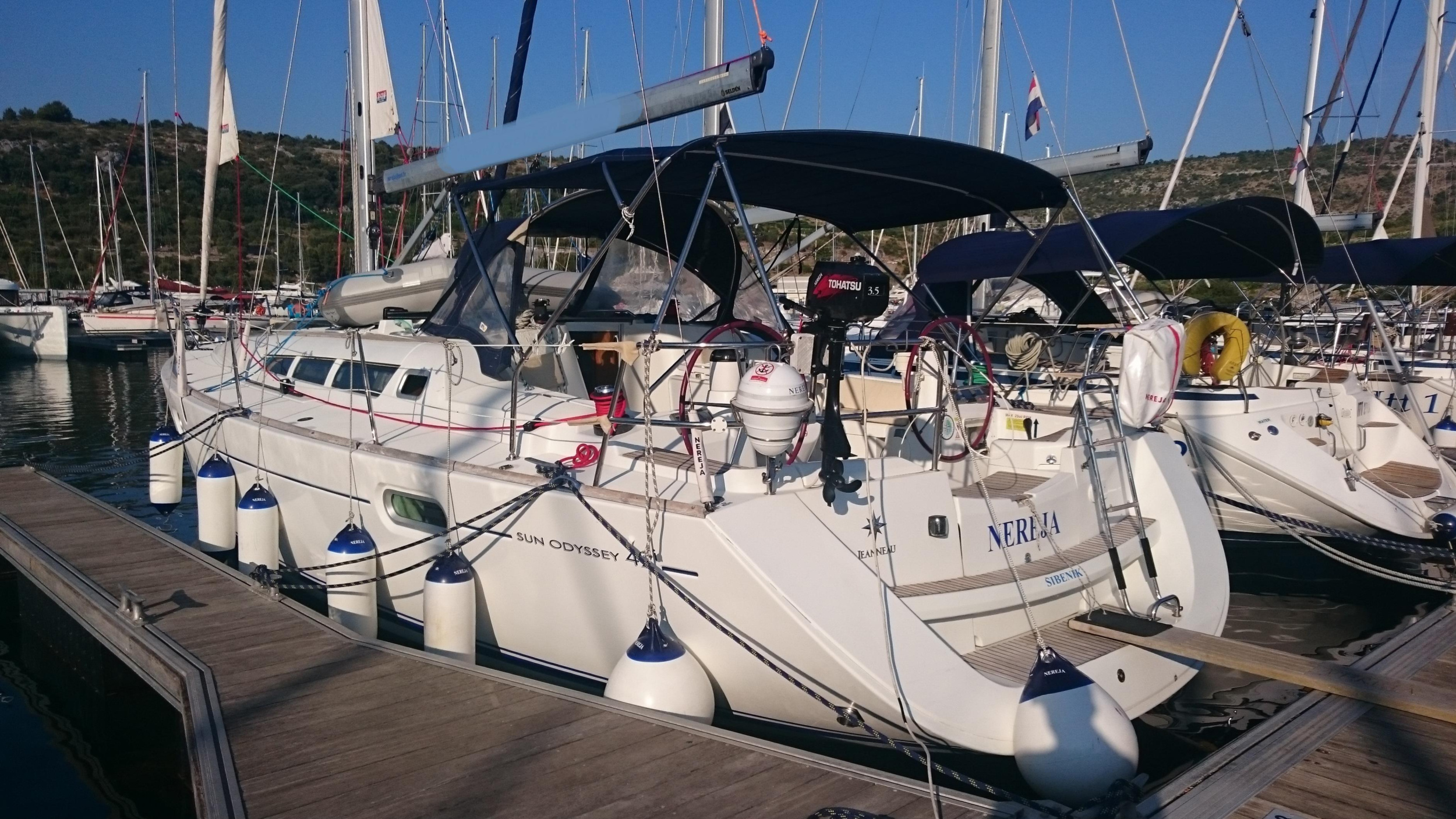 Sun Odyssey 42i — photo 4
