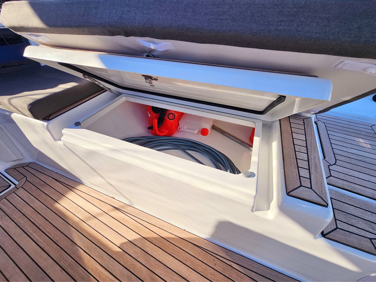 Dufour 44 - 4 cab — photo 14