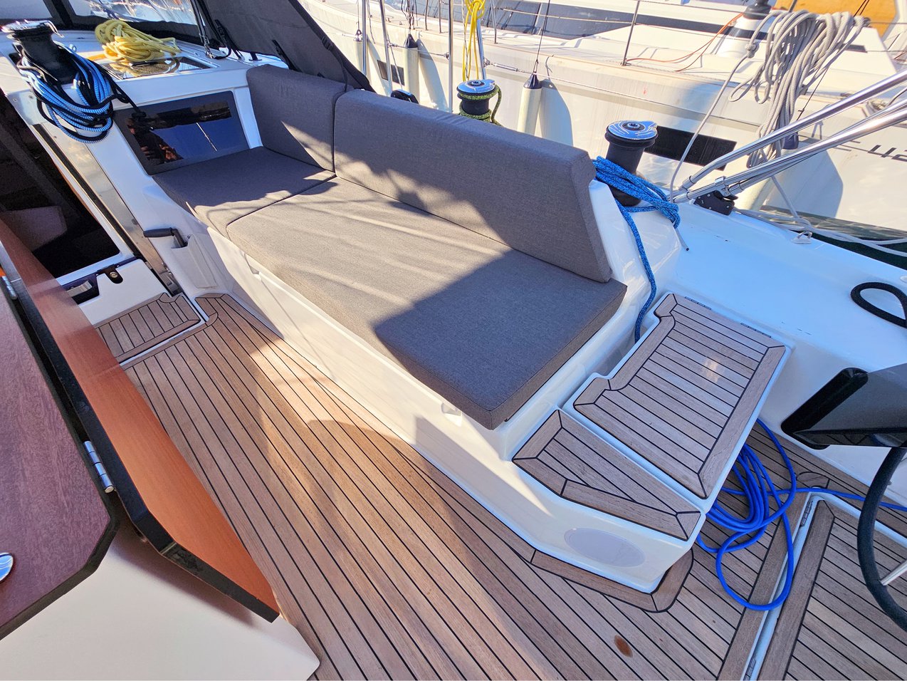 Dufour 44 - 4 cab — photo 11
