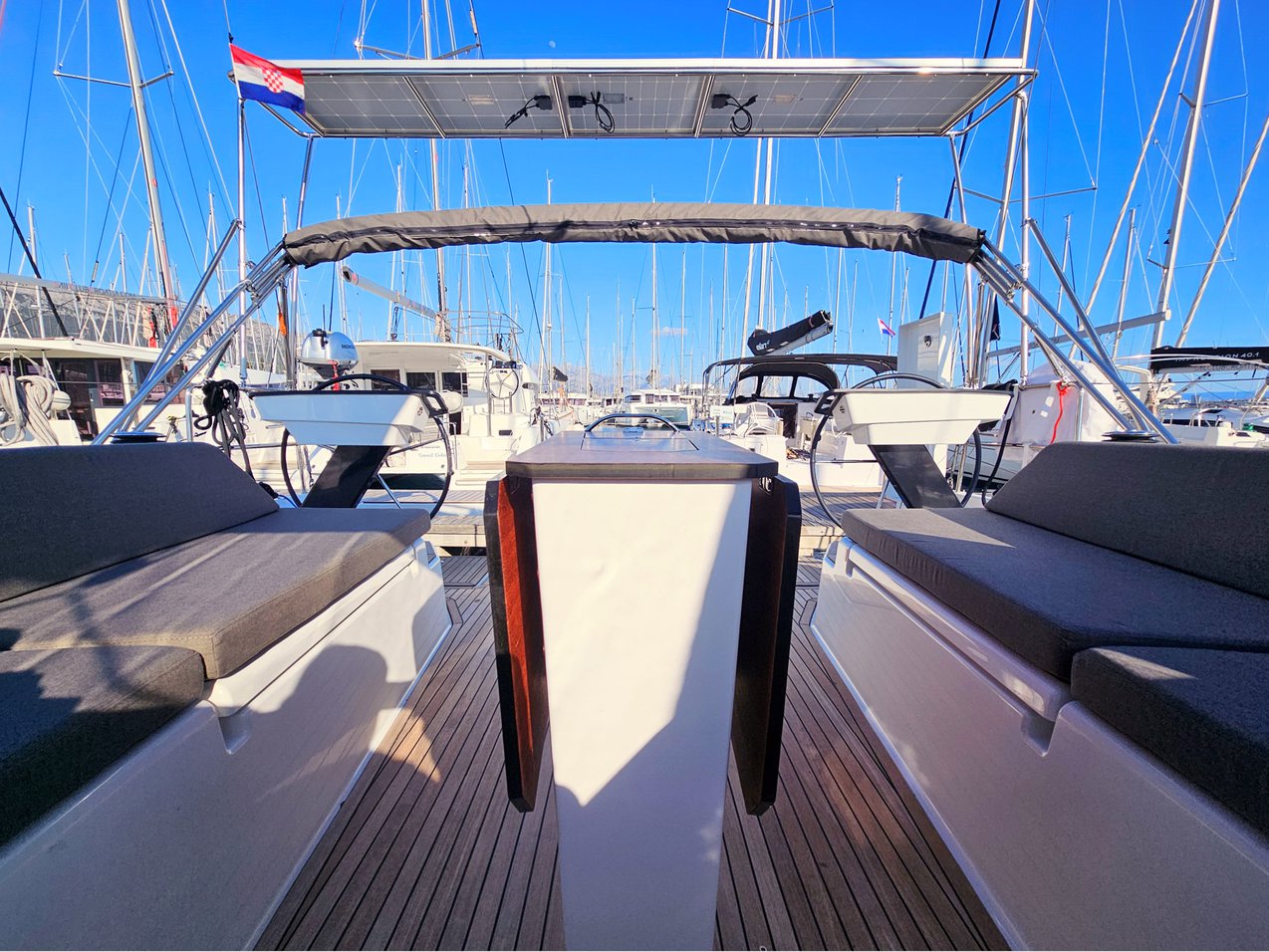 Dufour 44 - 4 cab — photo 12