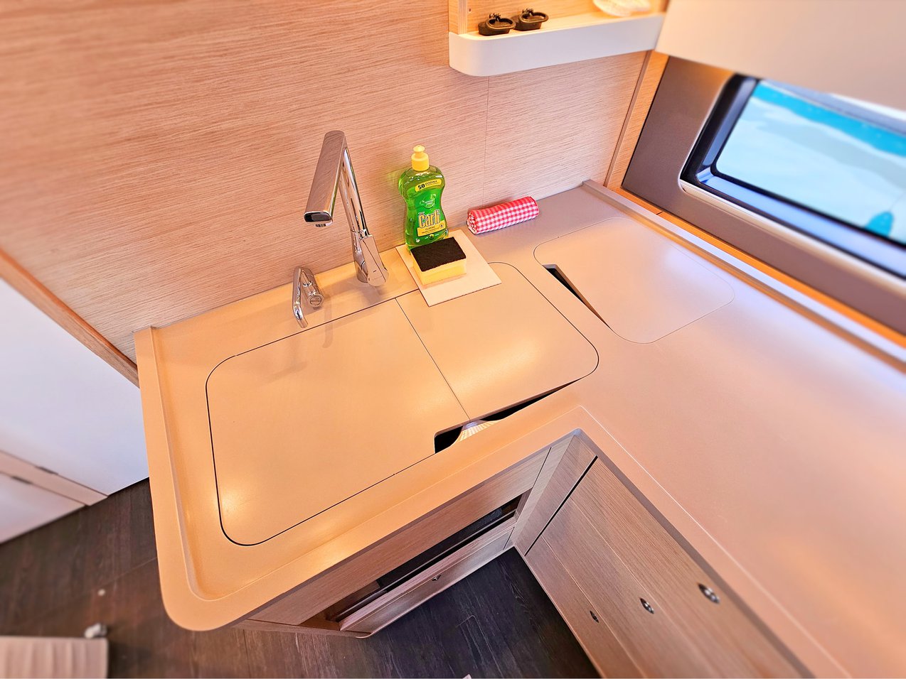 Dufour 44 - 4 cab — photo 32