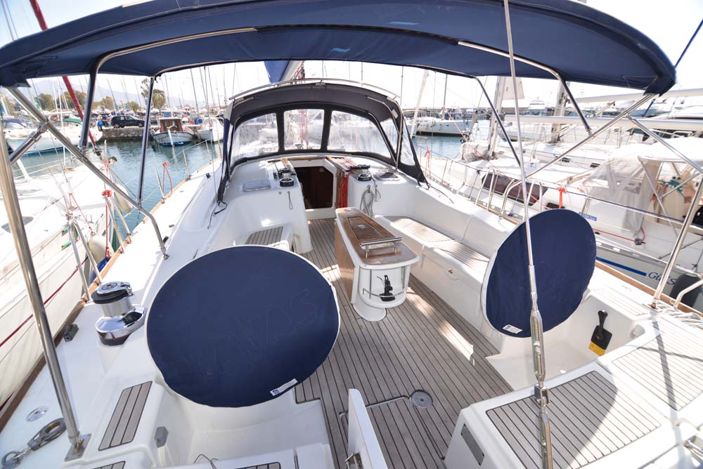 Oceanis 54 - 4 + 1 cab. — photo 8