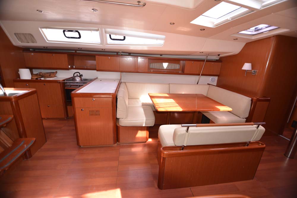 Oceanis 54 - 4 + 1 cab. — photo 15