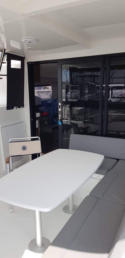 Lagoon 42 - 4 + 2 cab. — photo 2
