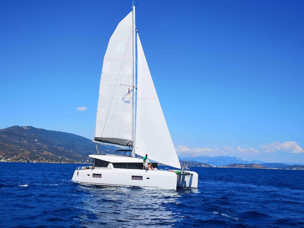 Lagoon 42 - 4 + 2 cab. — photo 3