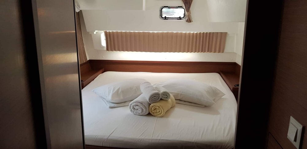 Lagoon 42 - 4 + 2 cab. — photo 13