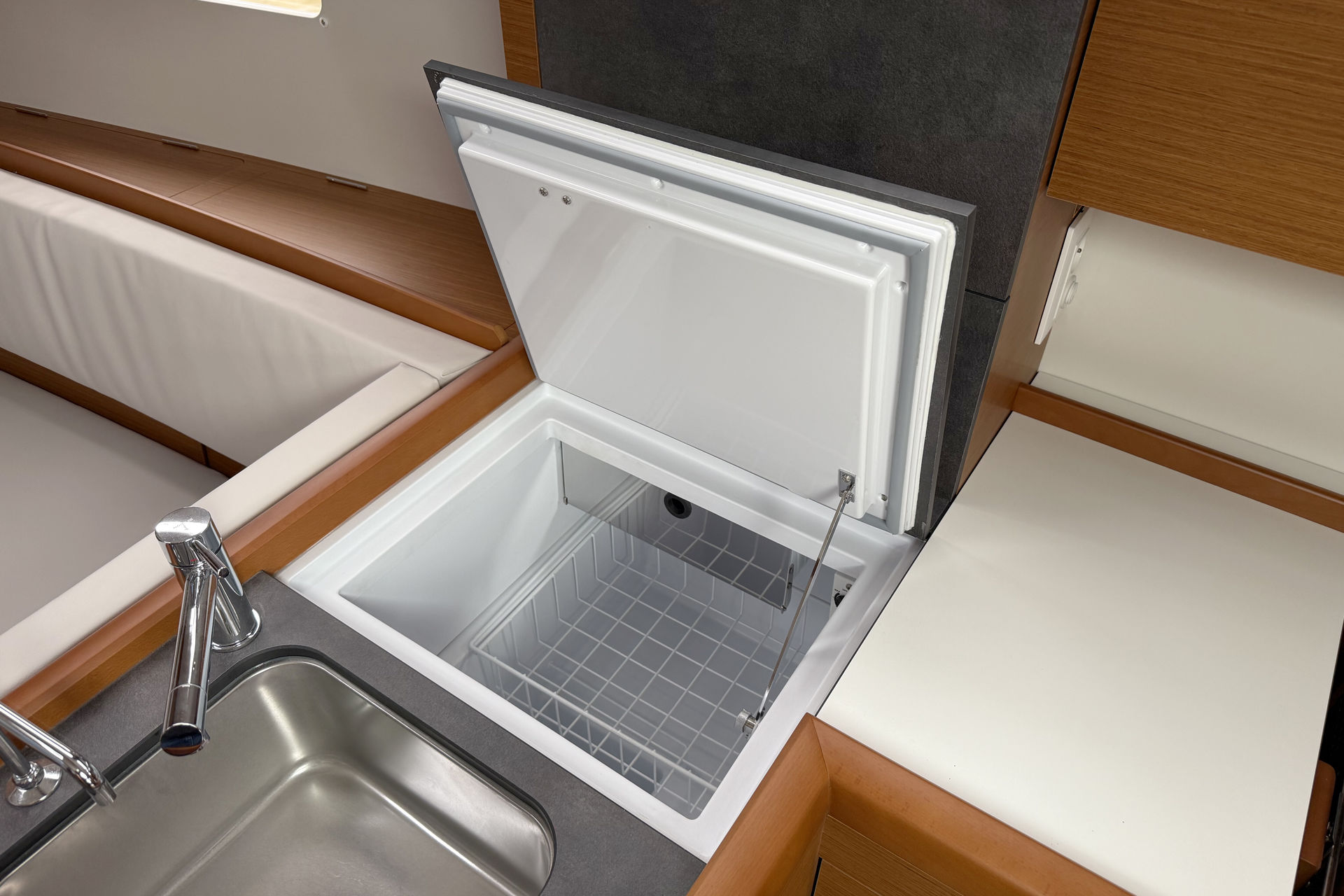 Sun Odyssey 349 - 3 cab. — photo 17