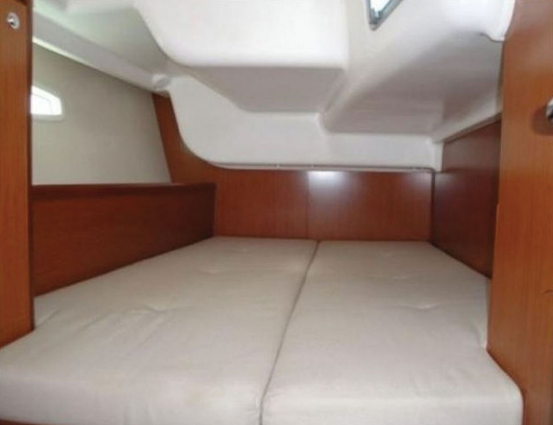 Oceanis 40 — photo 10