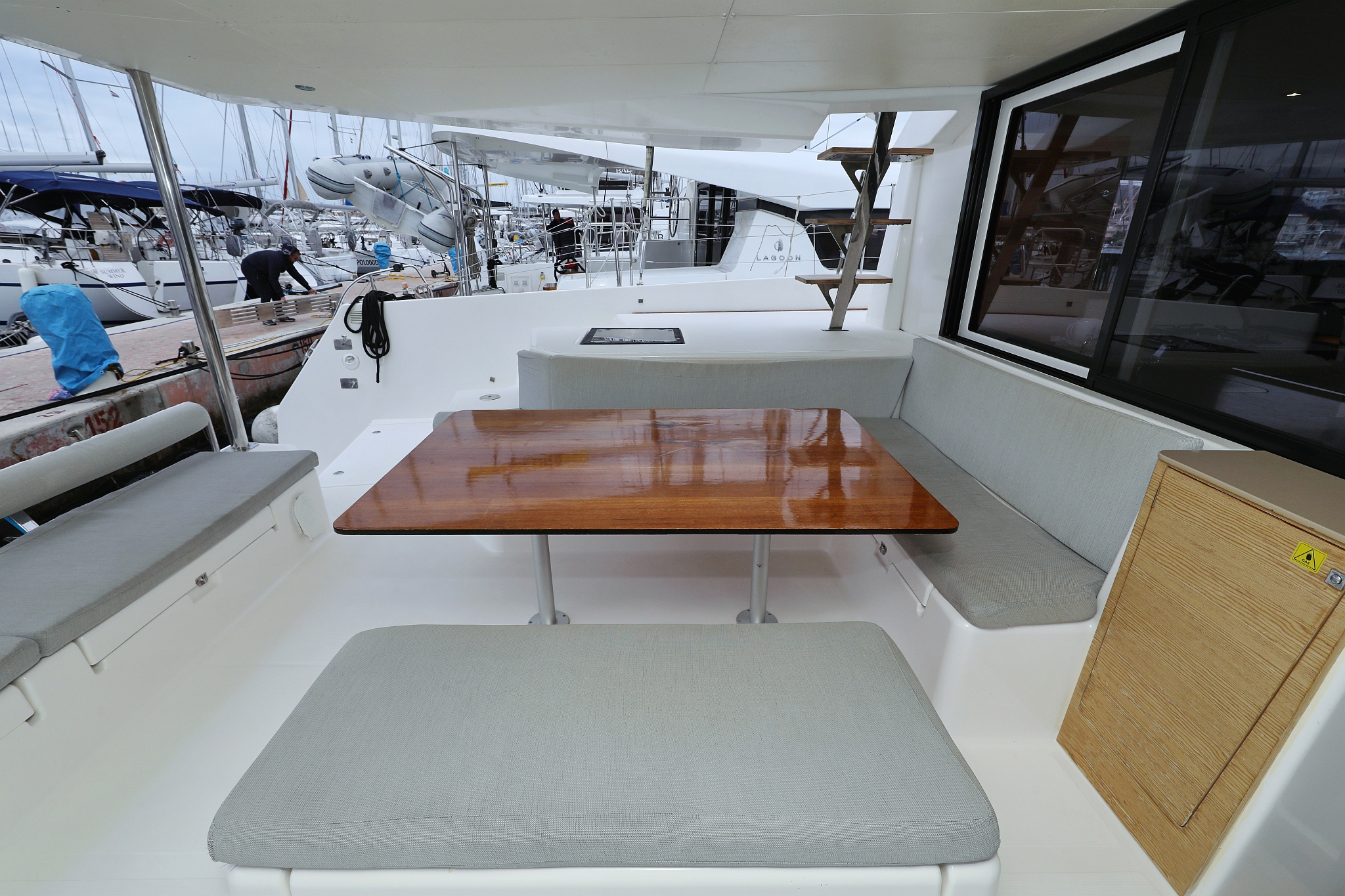 Dufour 48 Catamaran - 5 + 1 cab. — photo 6