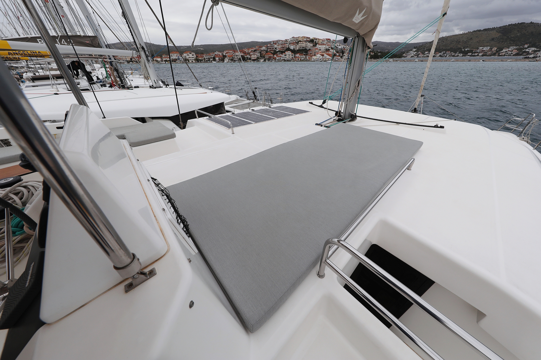 Dufour 48 Catamaran - 5 + 1 cab. — photo 10