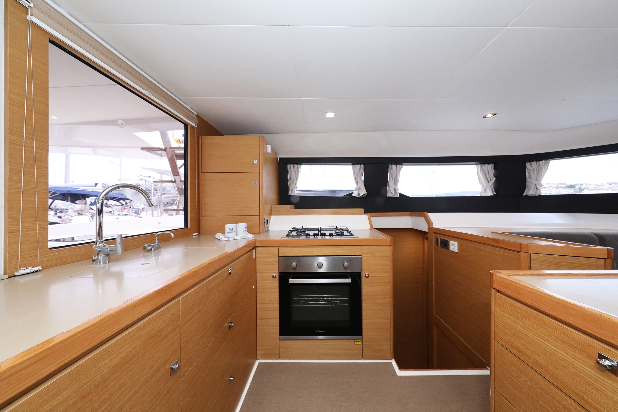 Dufour 48 Catamaran - 5 + 1 cab. — photo 19