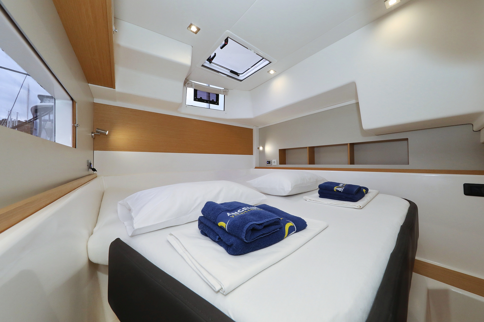 Dufour 48 Catamaran - 5 + 1 cab. — photo 29