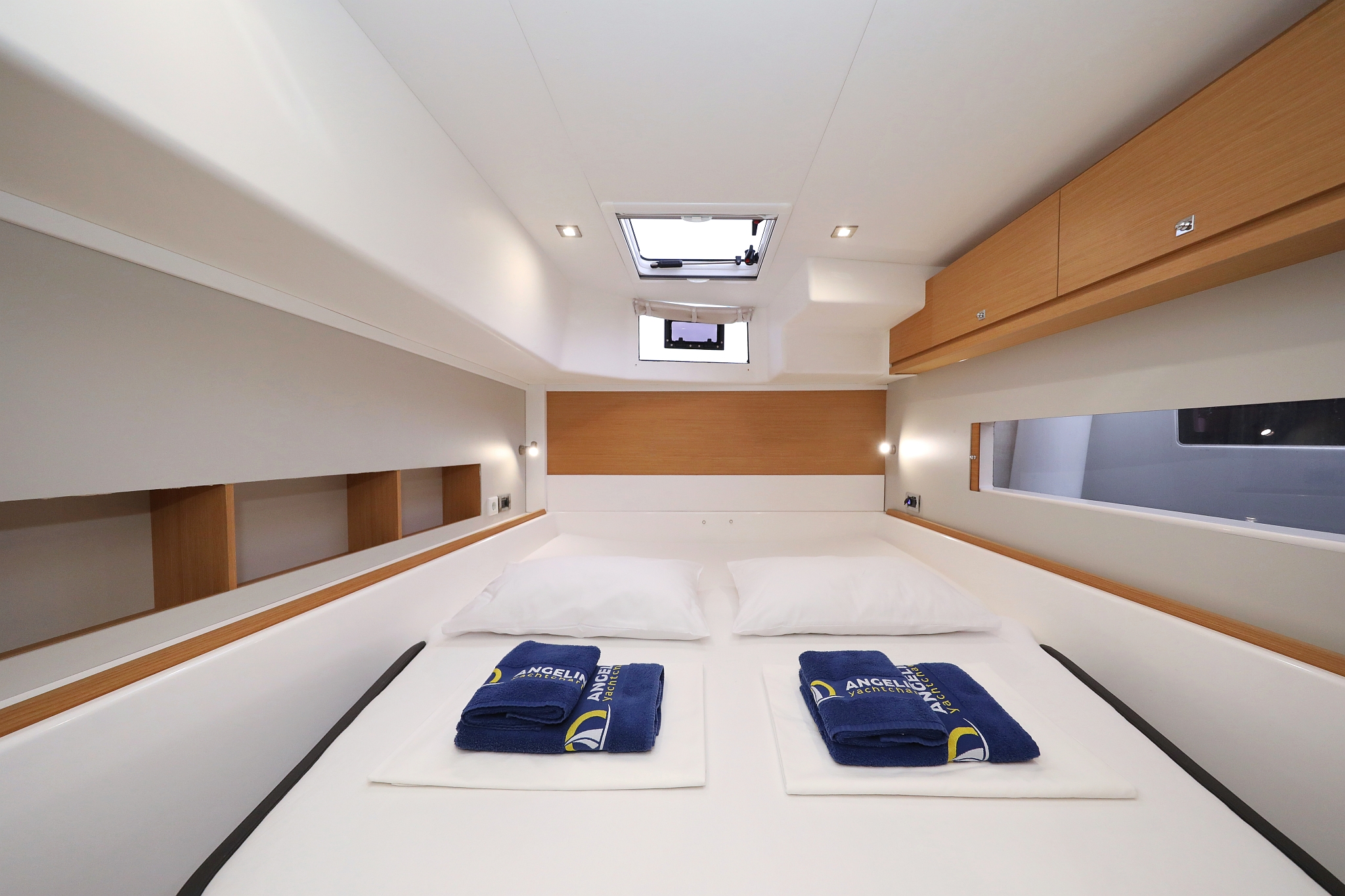 Dufour 48 Catamaran - 5 + 1 cab. — photo 30