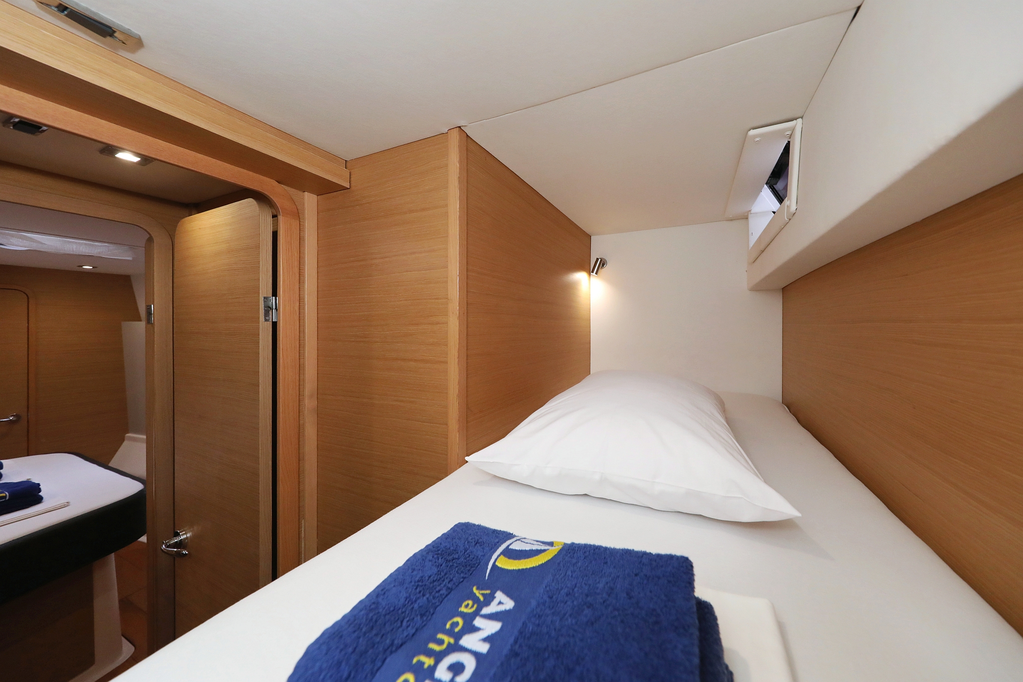 Dufour 48 Catamaran - 5 + 1 cab. — photo 31