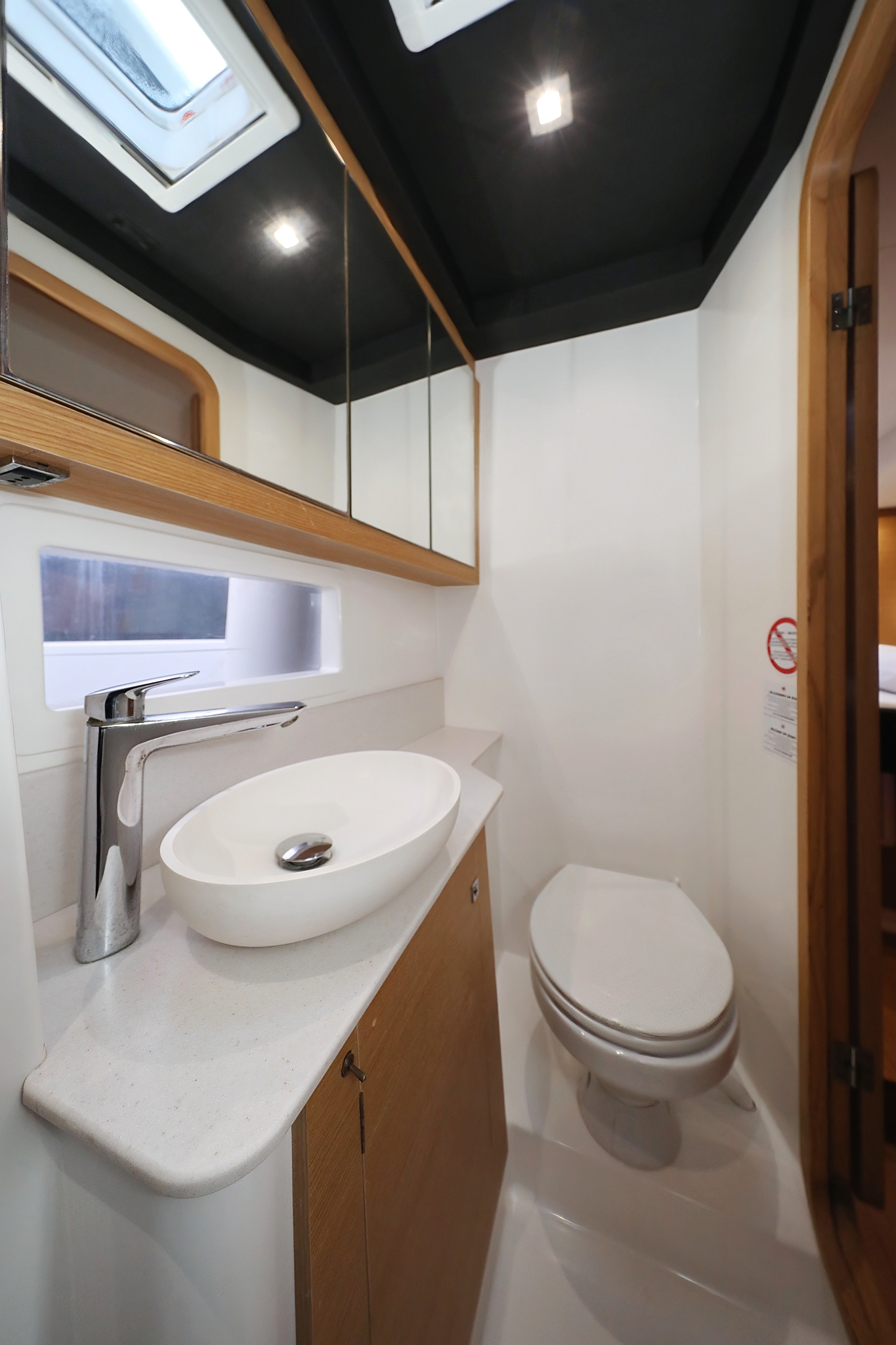 Dufour 48 Catamaran - 5 + 1 cab. — photo 40