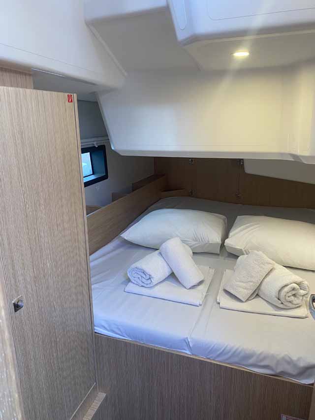 Bavaria C38 — photo 7