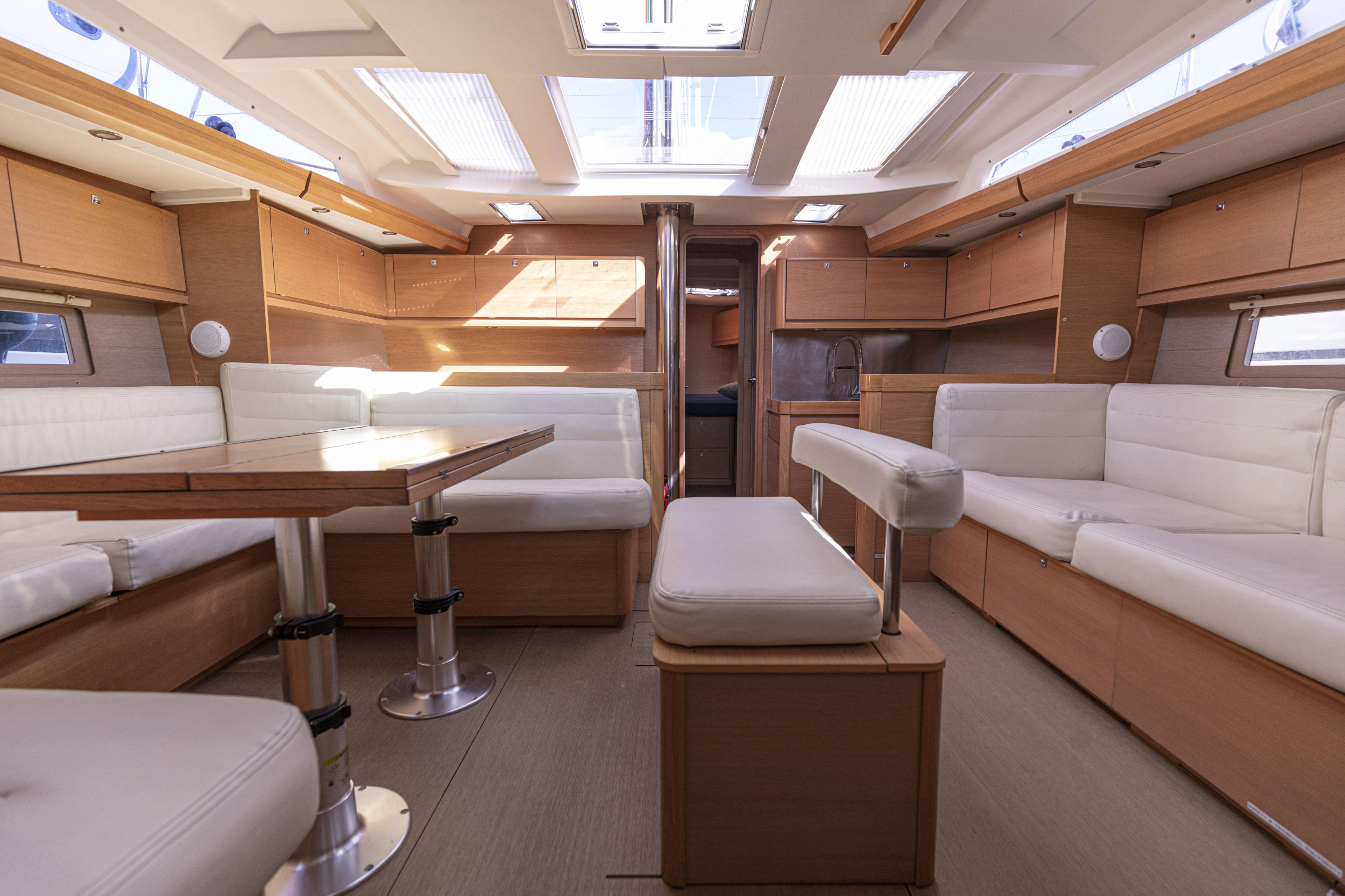 Dufour 500 GL — photo 4