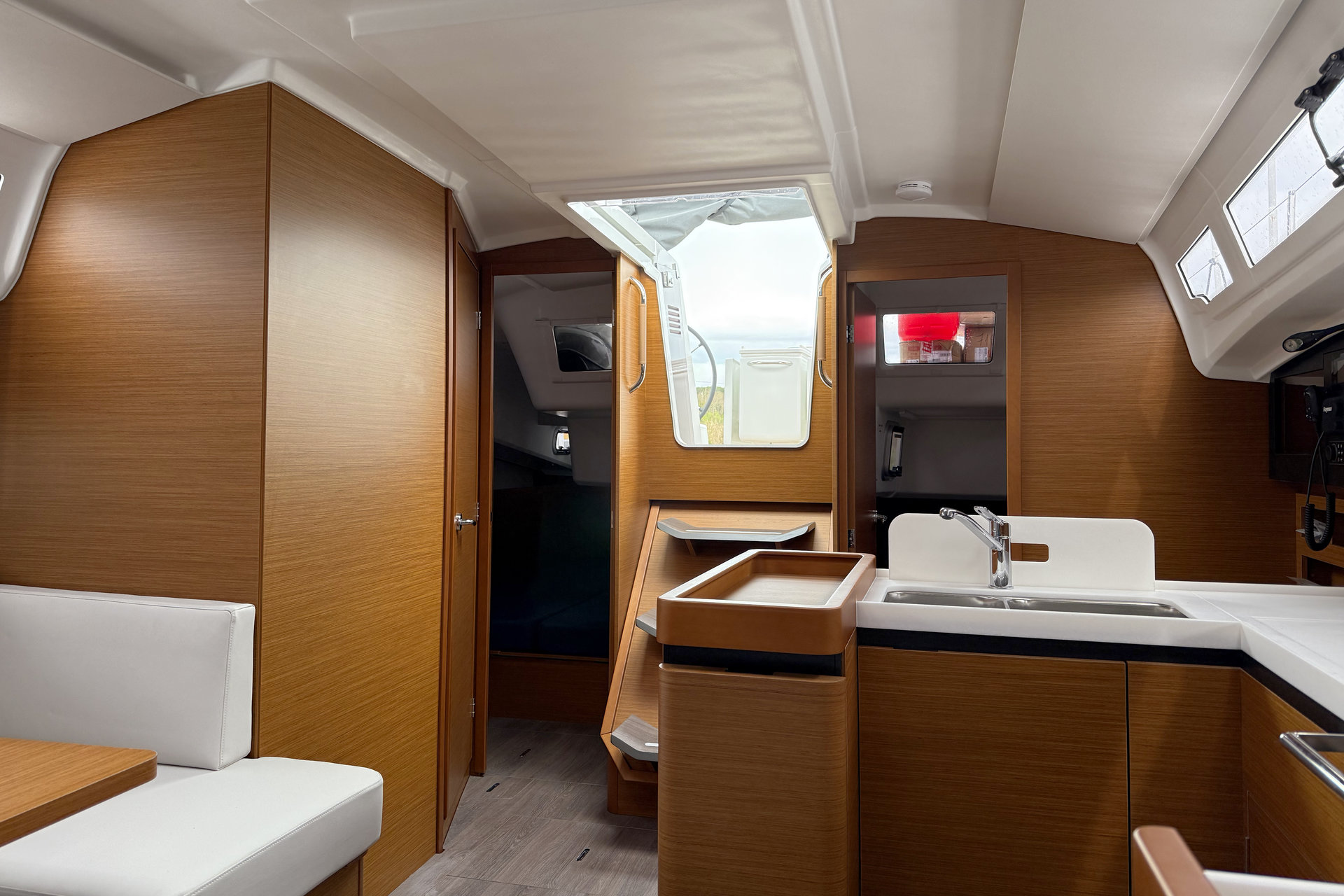 Sun Odyssey 410 - 3 cab. — photo 7