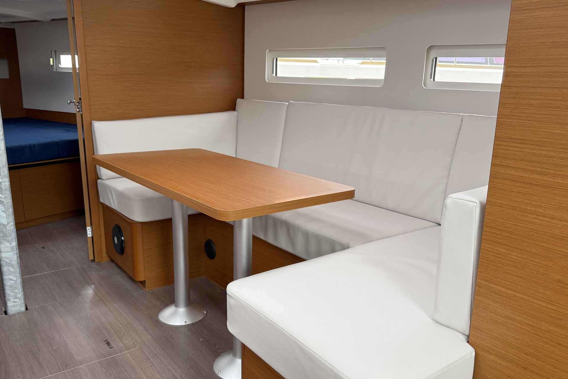 Sun Odyssey 410 - 3 cab. — photo 11