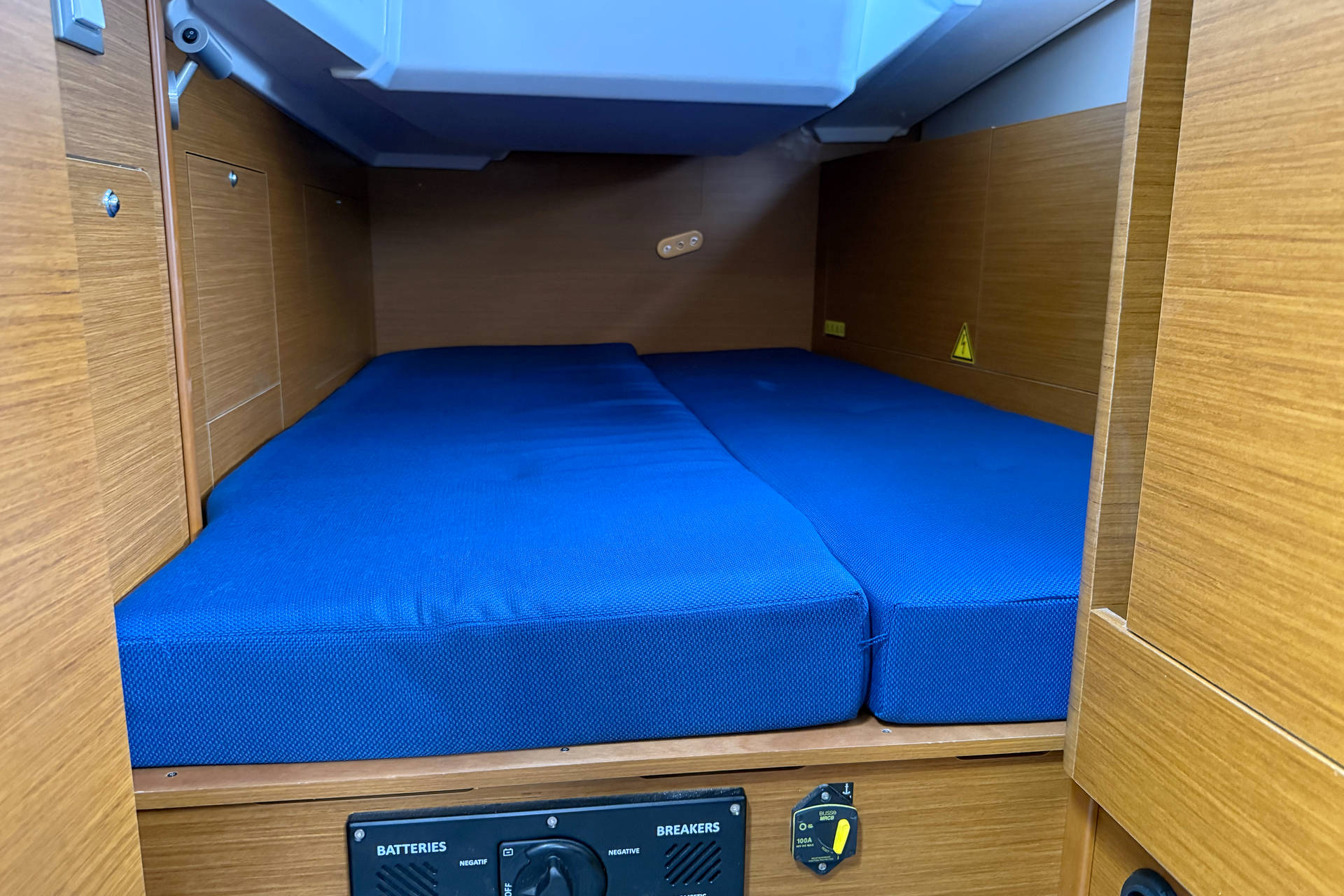 Sun Odyssey 410 - 3 cab. — photo 16