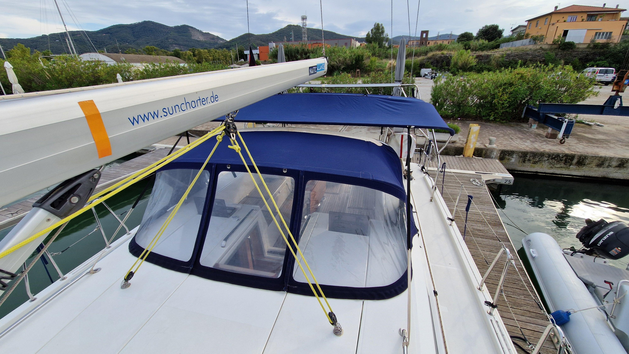 Bavaria C45 Holiday — photo 6
