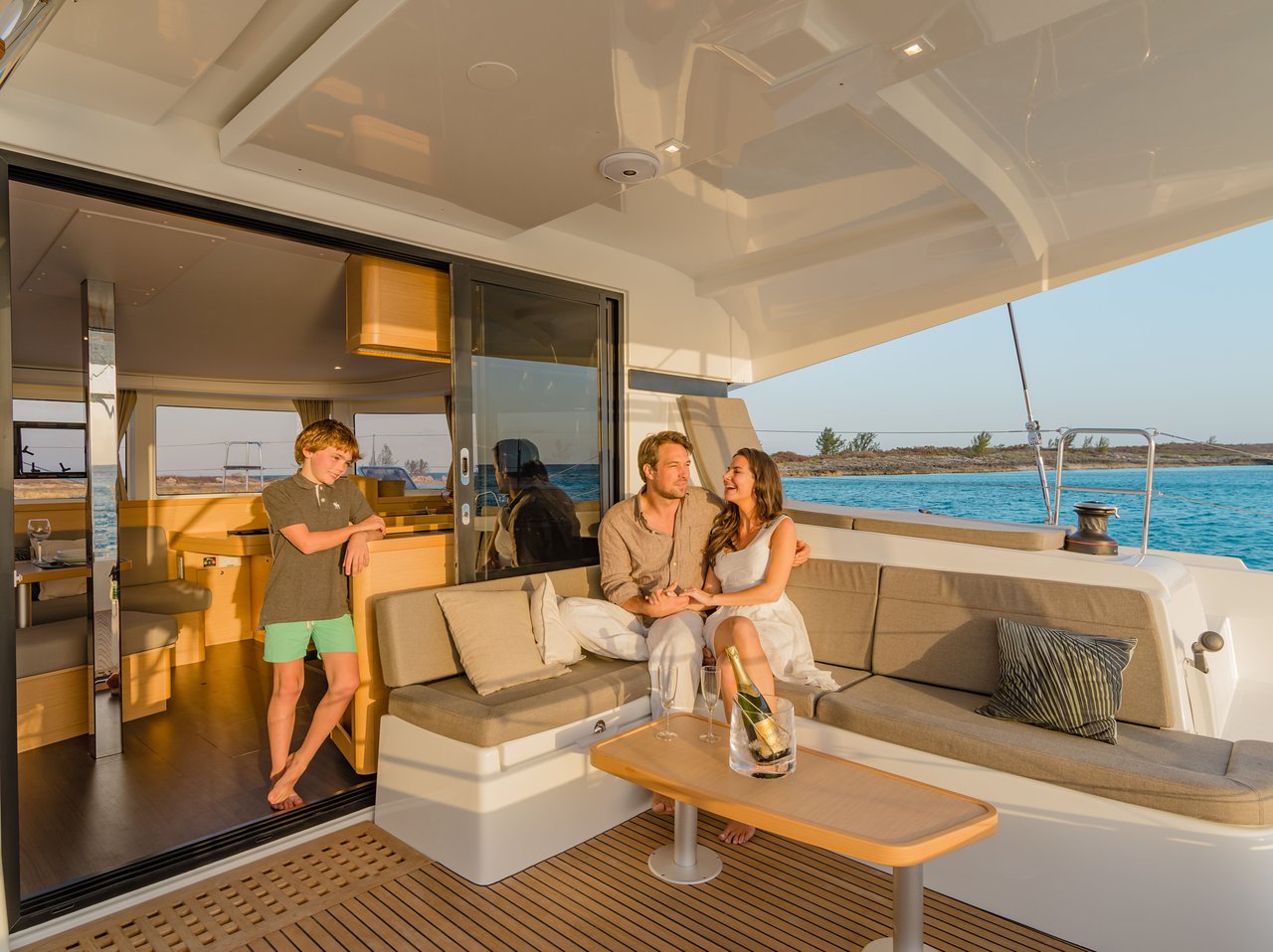 Lagoon 42 - 4 + 2 cab. — photo 11
