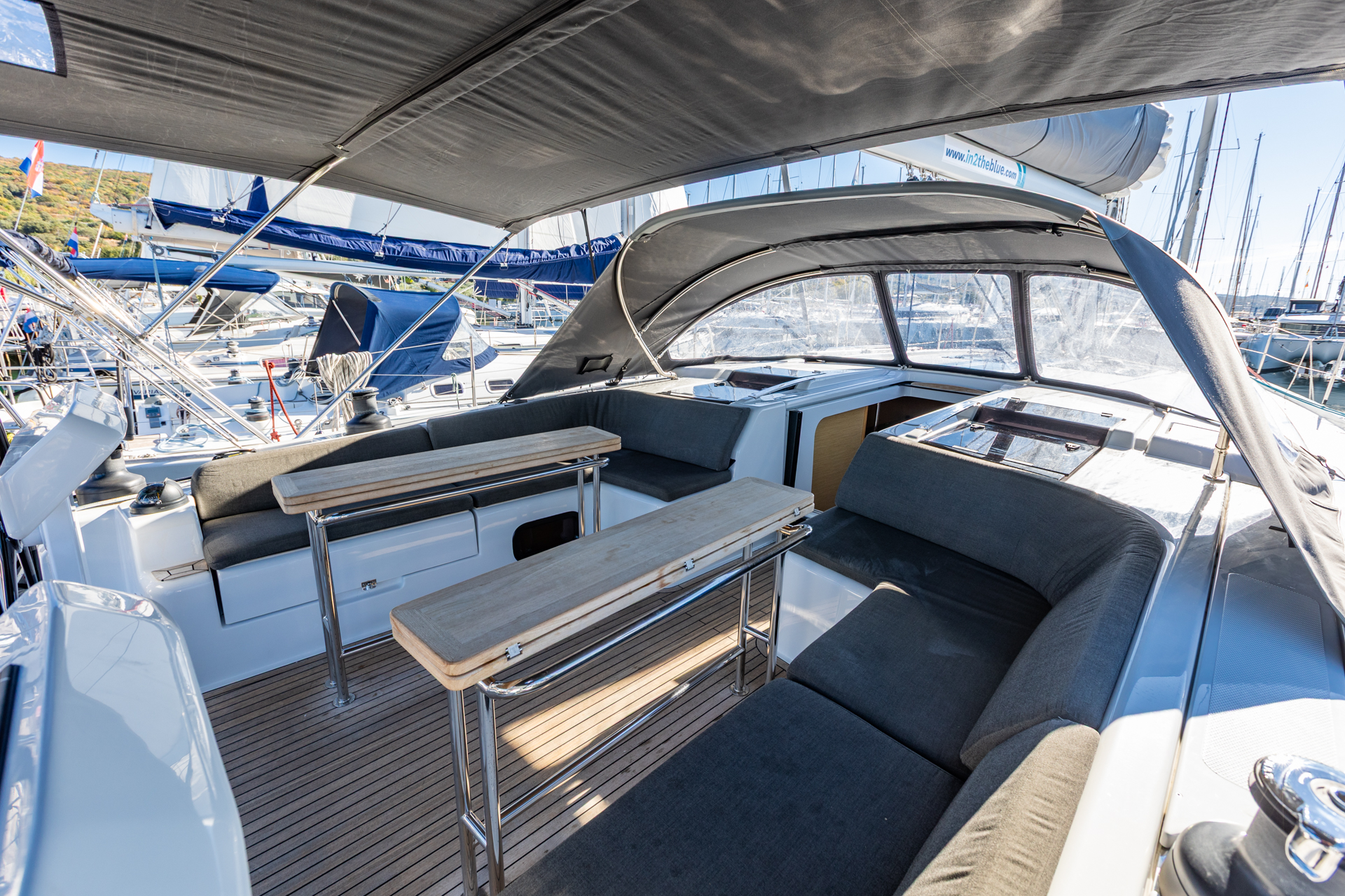 Hanse 508 - 5 + 1 cab. — photo 11