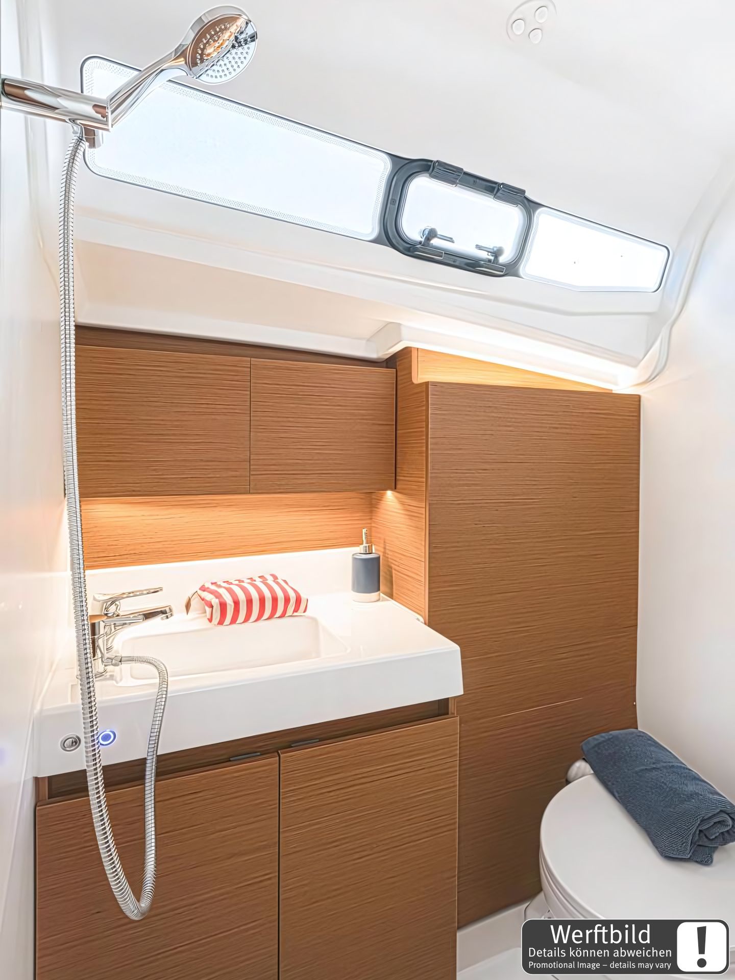 Sun Odyssey 380 - 3 cab. — photo 17