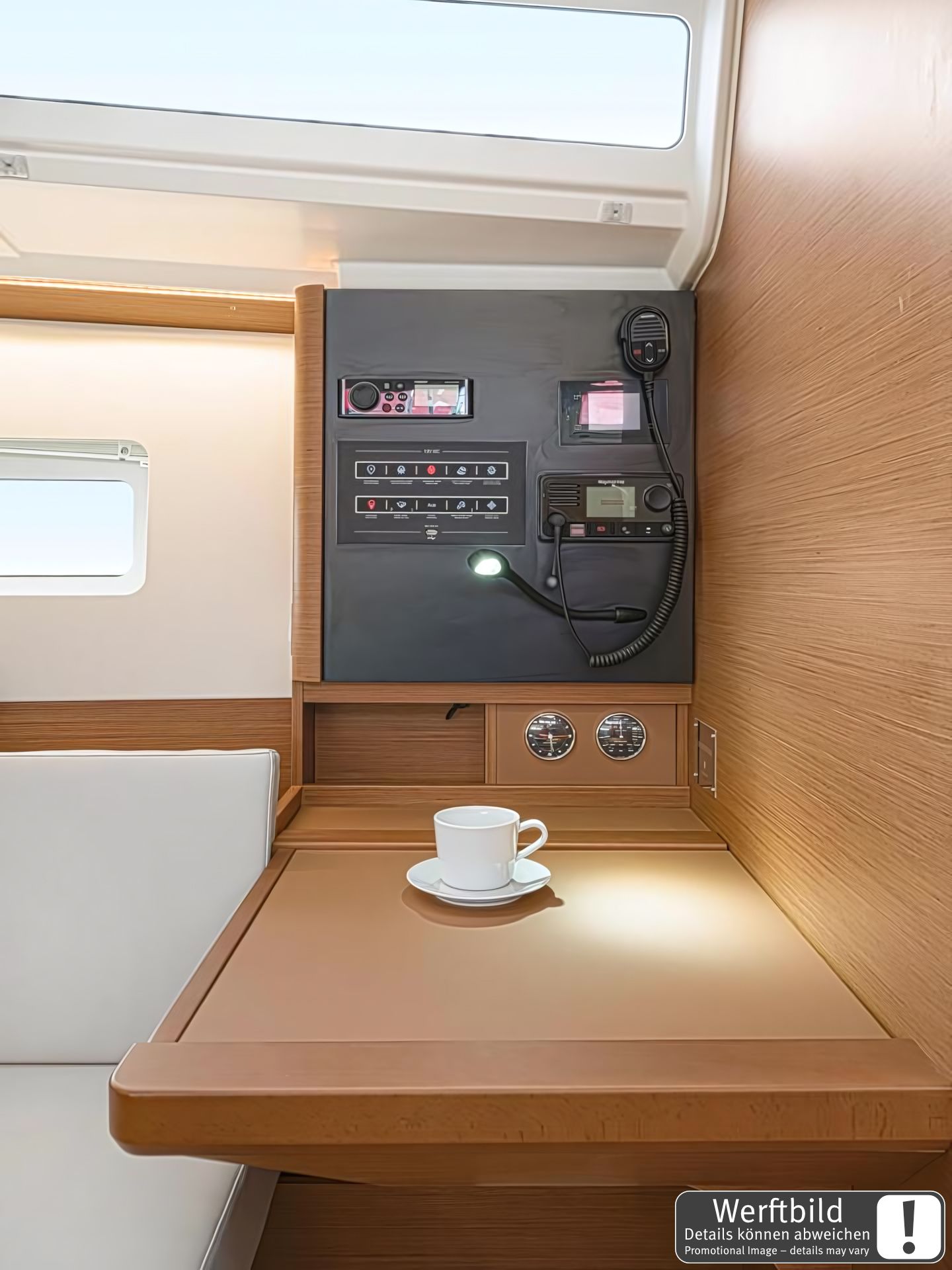 Sun Odyssey 380 - 3 cab. — photo 12