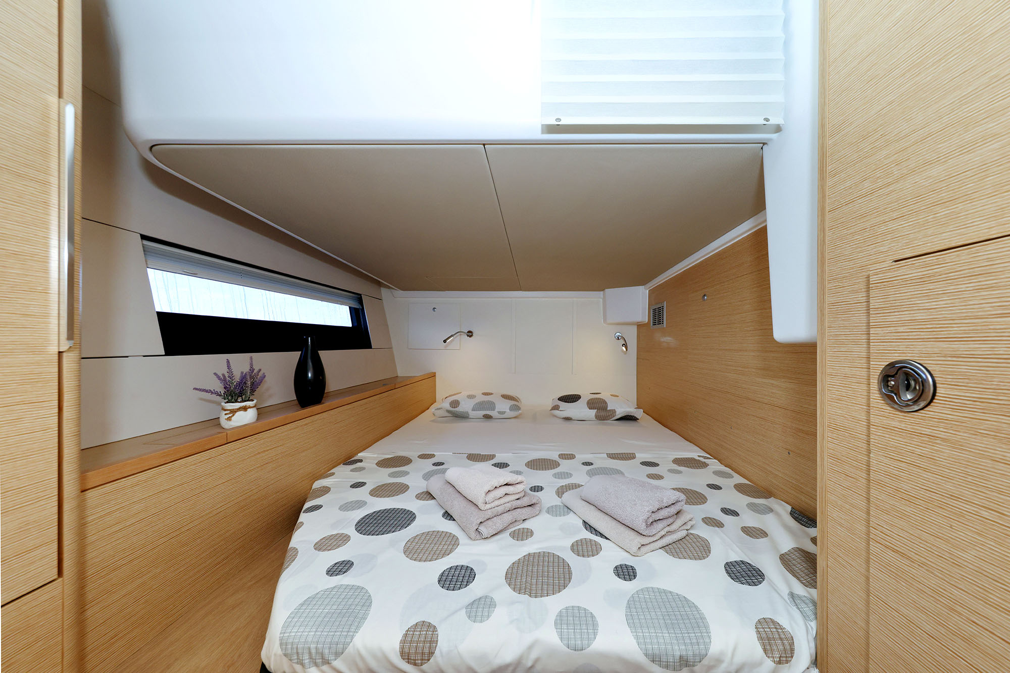 Hanse 510 - 4 + 1 cab. — photo 3