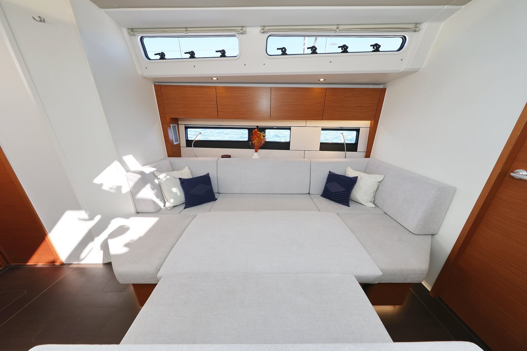 Hanse 510 - 5 + 1 cab. — photo 21