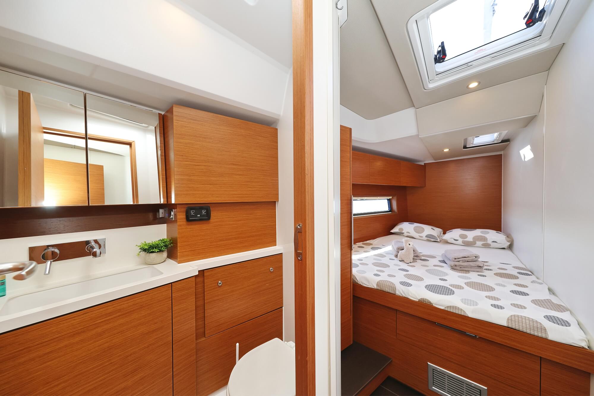 Hanse 510 - 5 + 1 cab. — photo 31