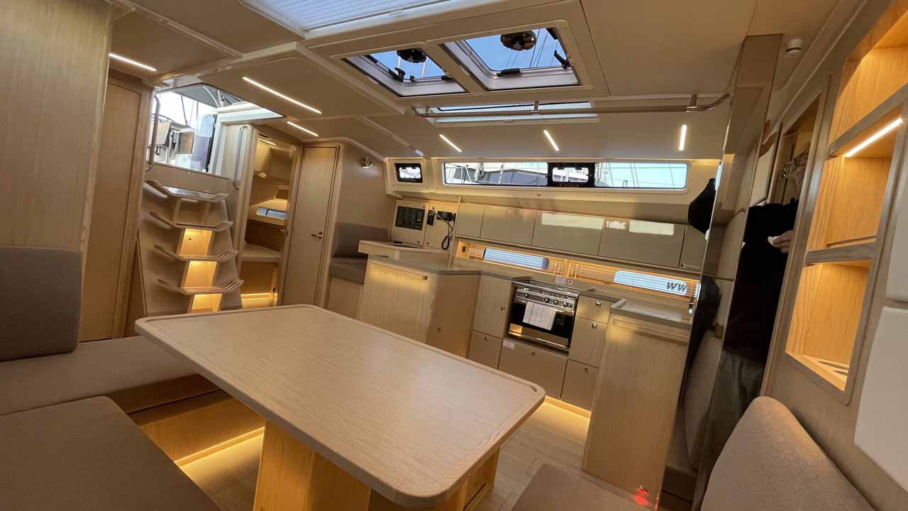 Bavaria C46 - 4 cab. — photo 14