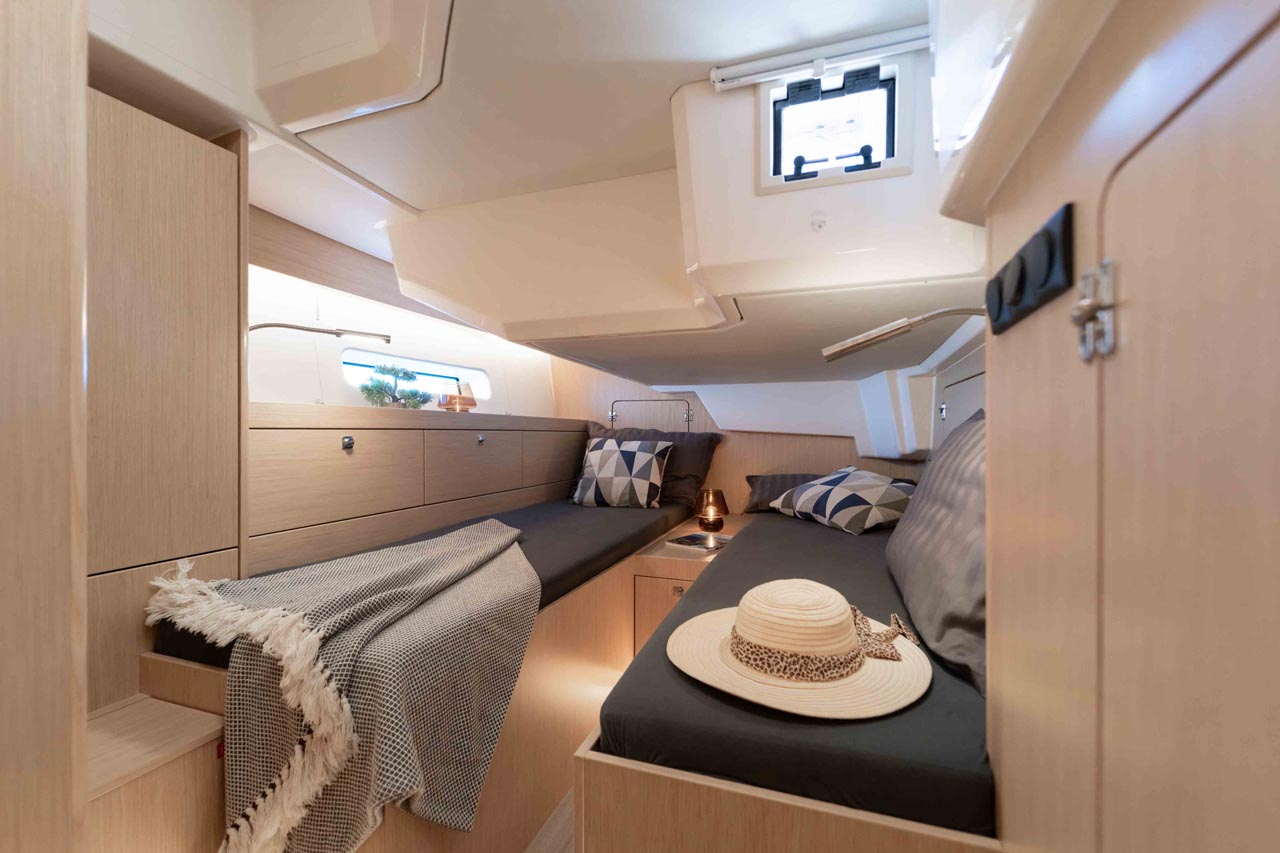 Bavaria C46 - 4 cab. — photo 24