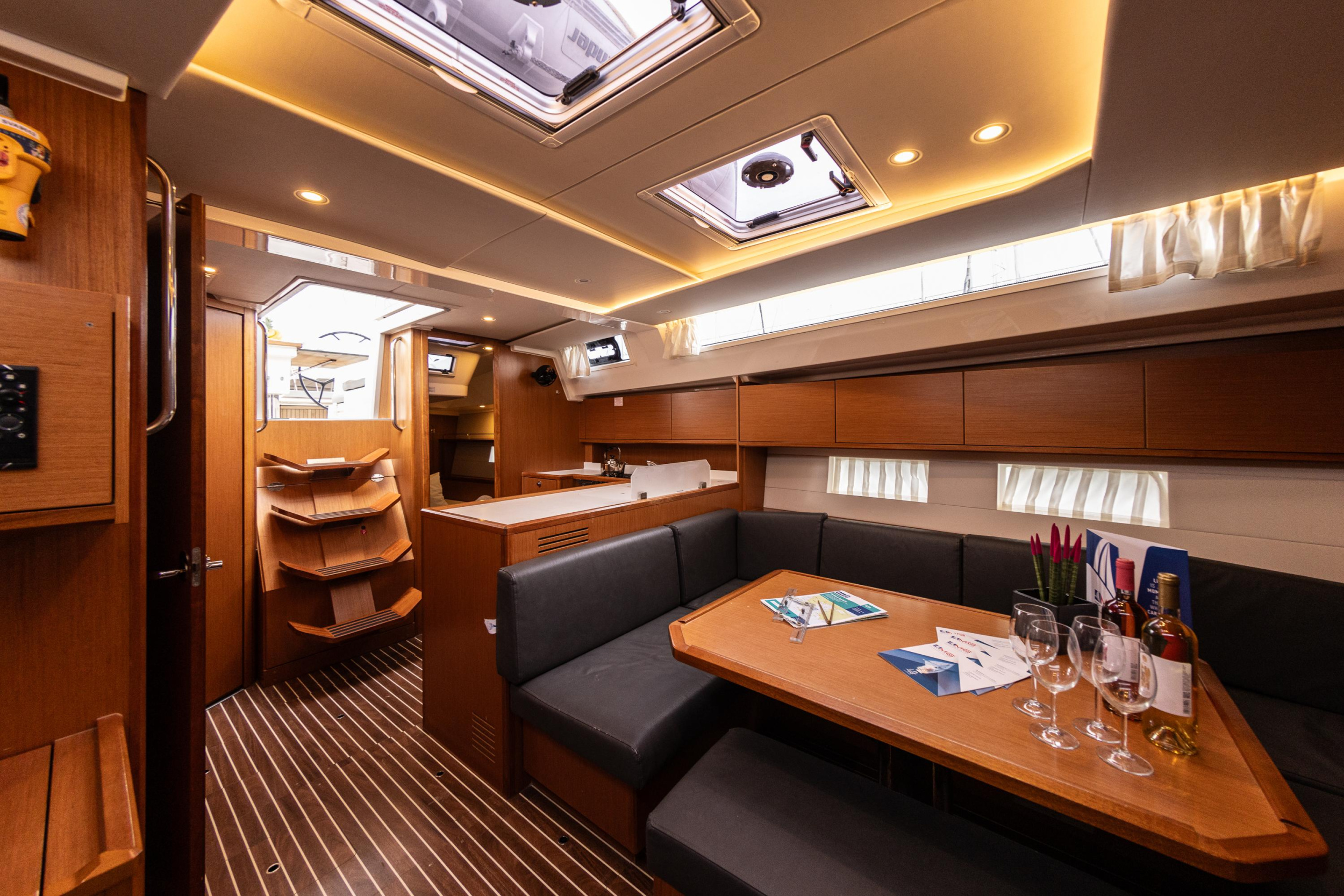 Bavaria C45 - 5 cab. — photo 15
