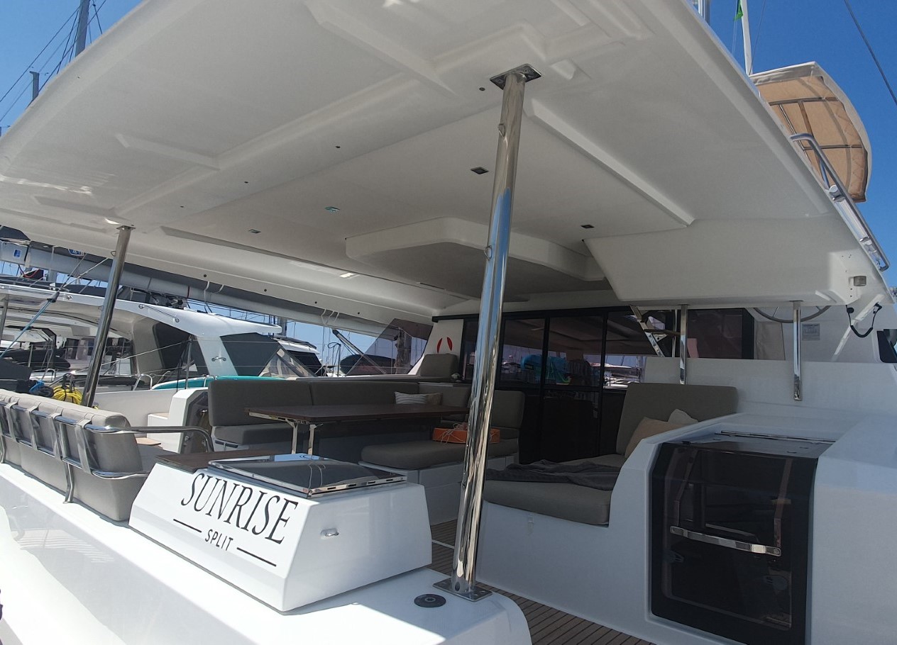 Fountaine Pajot Aura 51 - 5 + 1 cab. — photo 9