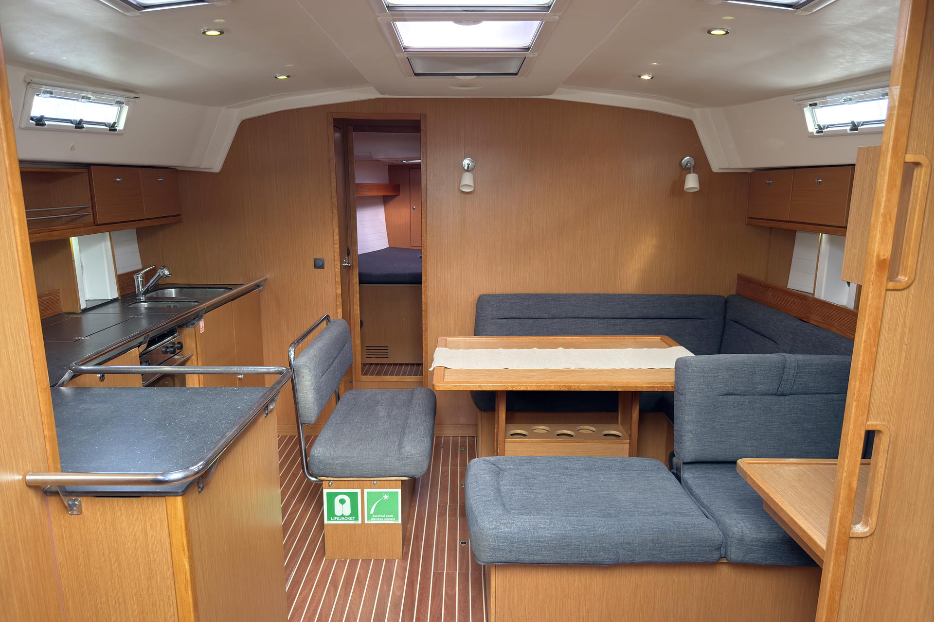 Bavaria Cruiser 45 - 4 cab. — photo 15
